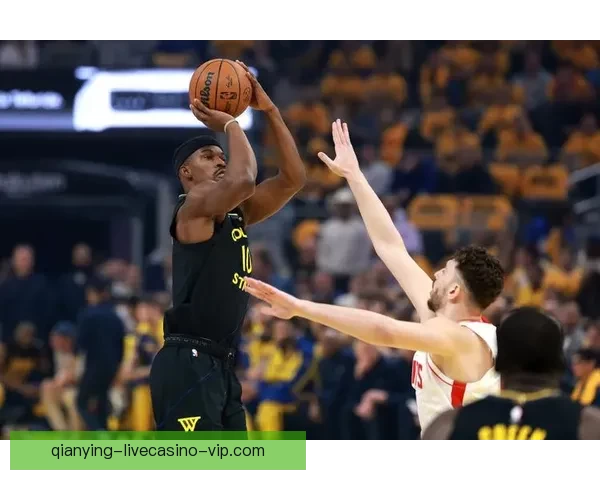 数据帝狂飙36分创队史纪录悍将三分命中率惊艳全场